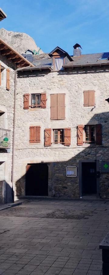 Apartamento Centro Benasque Dış mekan fotoğraf